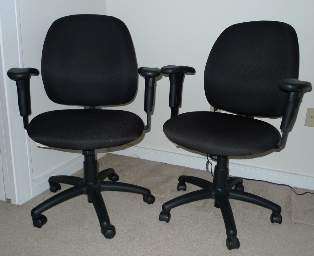 Garage Sale Coolidge Corner Staples Black Fabric Task Chair 40