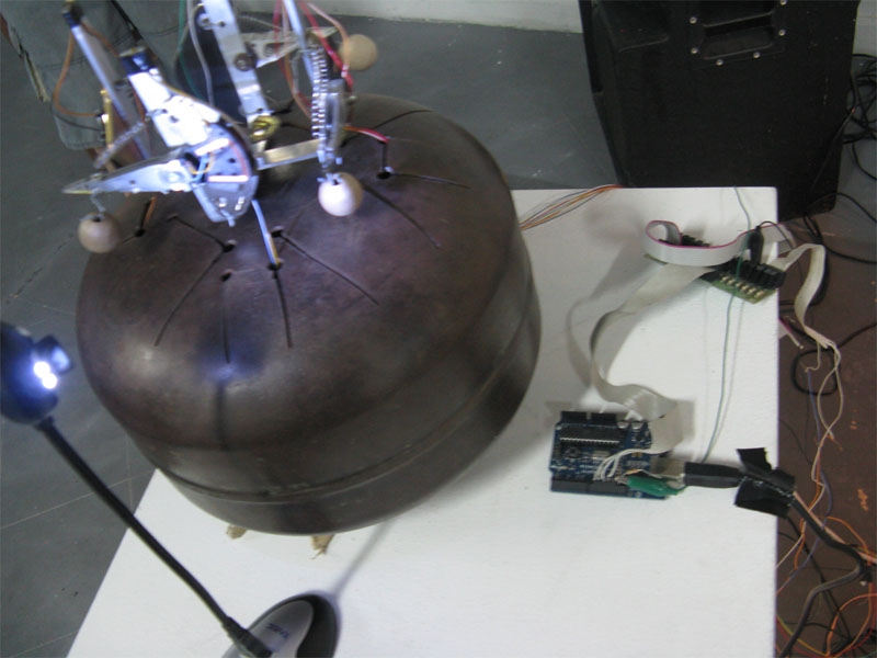 [drkbtmvd_arduino__0053_IMG_2570.JPG.jpg]