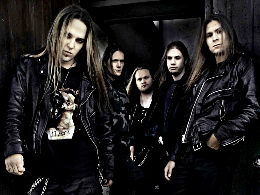 http://4.bp.blogspot.com/_8HqzBhsH6AI/TGWVv7ZJqcI/AAAAAAAAACo/2oCWvxjAzH8/s1600/Children%20of%20Bodom%20wallpaper%20(5).jpg