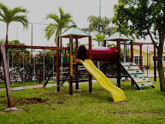 parques de dos torres en madera mas barras