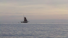 Gaff-rigged schooner<br>heading East