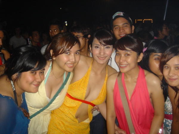 foto bugil telanjang Tyas Mirasih