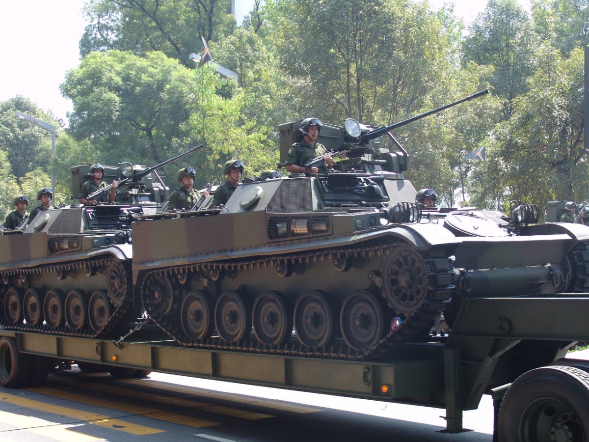 Mexican erc 90 during training drills r/TankPorn