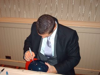 Grady Sizemore signing in Columbus - Image borrowed from Welcome to the Monkey House