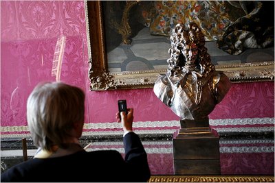 [koons14.jpg]