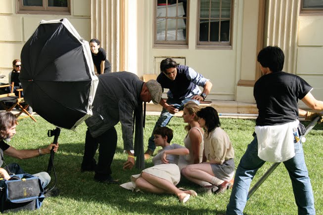 [covergirlsbts1003we06.jpg]