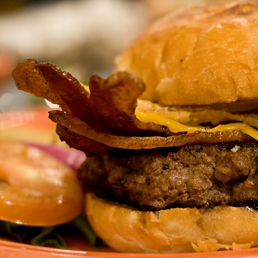 [UltimateBurger_rs.jpg]