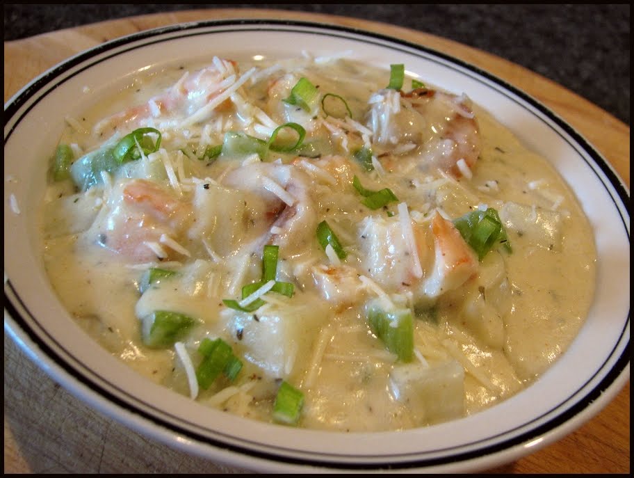 Fat Johnny's Front Porch KawCajun Seafood Chowder