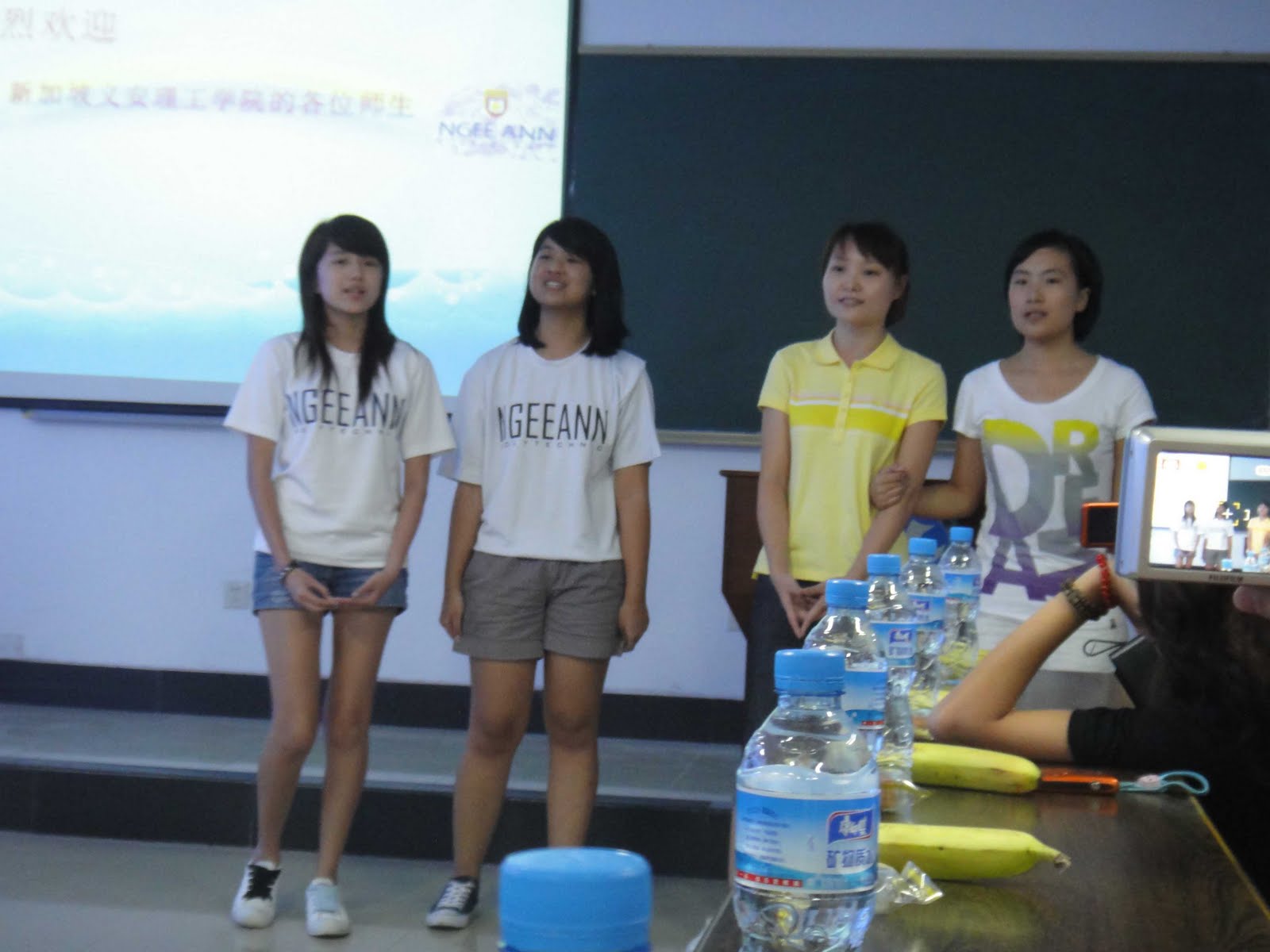 http://4.bp.blogspot.com/_8YhRLAWPrbI/TJiXP0oifvI/AAAAAAAABag/OEsspEBY5Mo/s1600/DSC01107.jpg