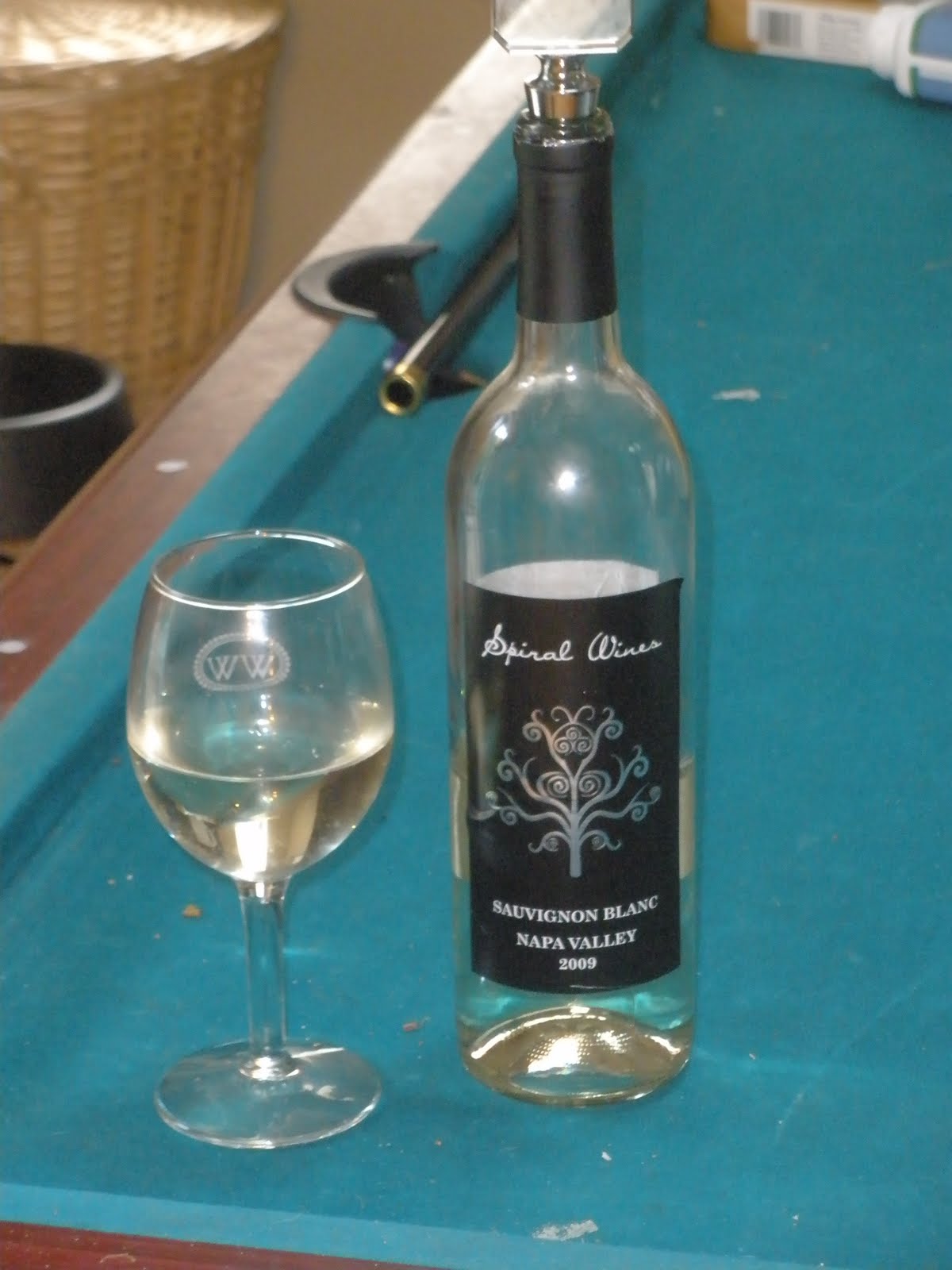 The Wino That I Know Spiral Wines Sauvignon Blanc Napa Valley 2009