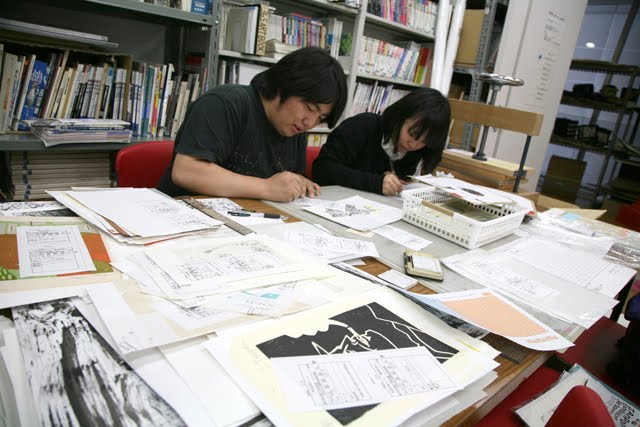 [だいがく1.jpg]