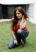 Kiran Rathod Hot Photos+actressphotoszone.blogspot.com