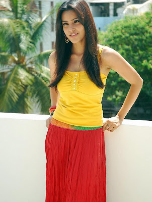tollywood hot actress priya anand latest photo stills in sleeveless top