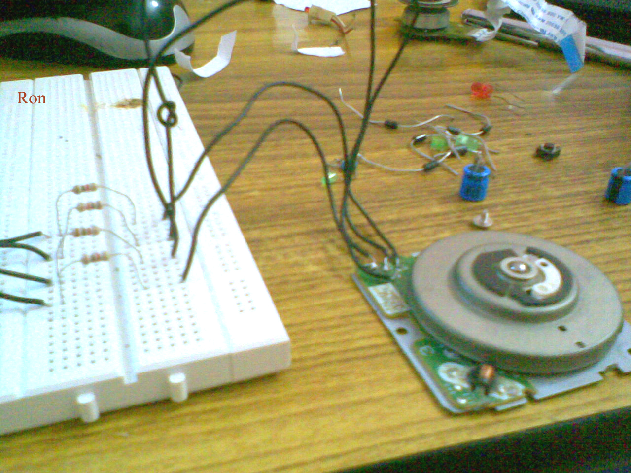 Rons Journey Into Engineering HOW TO USE A FLOPPY DRIVE STEPPER MOTOR FOR PROJECTS