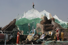 Shiva, Pravati i companyia