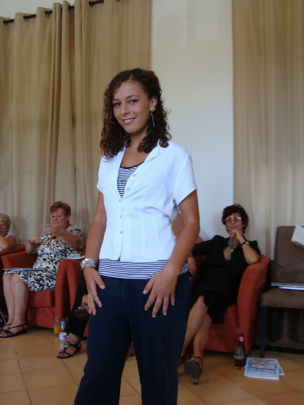 [DSC01094.JPG]