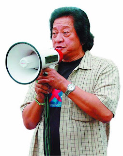 WS Rendra Maestro Seni Indonesia WS Rendra Maestro Seni Indonesia