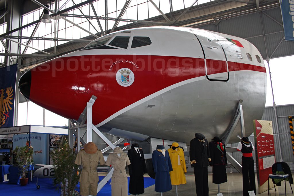 [B707.jpg]