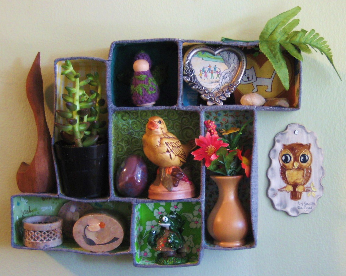 Busy HandsBusy Minds Nature Wall Hanging Made with Cartons