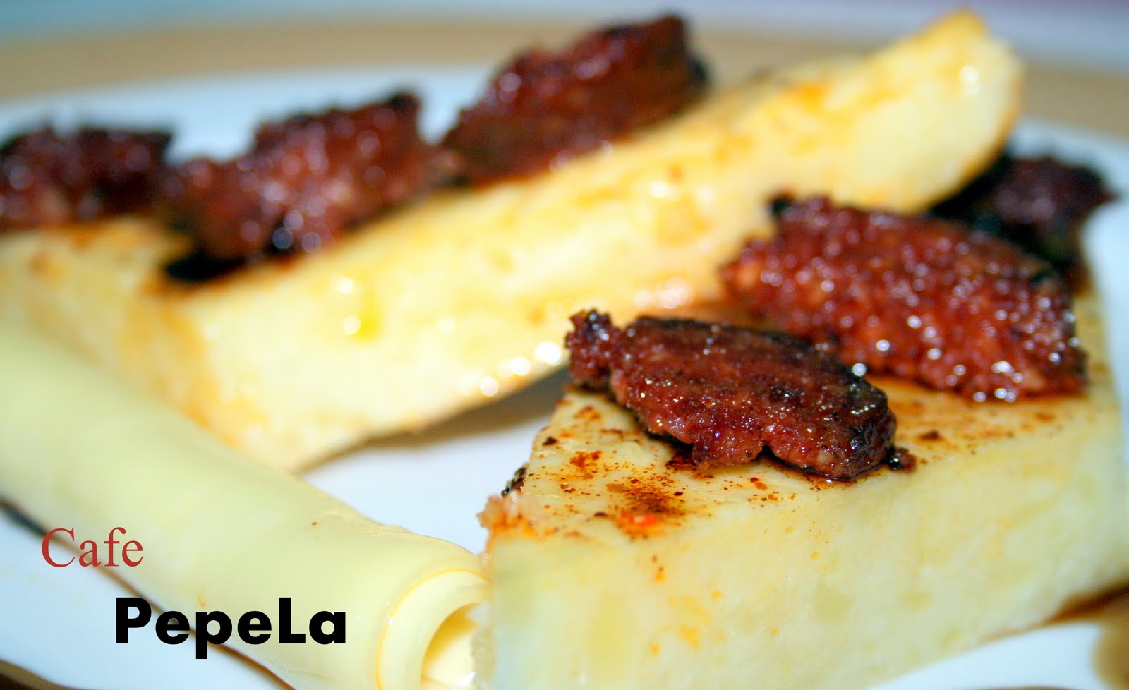 Fırında Sucuklu Patates Fırında Sucuklu Patates