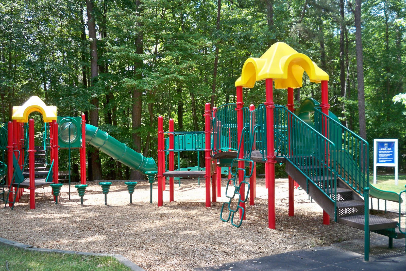 Notes from a Mom in Chapel Hill (A Guide) Lake Crabtree Park Morrisville