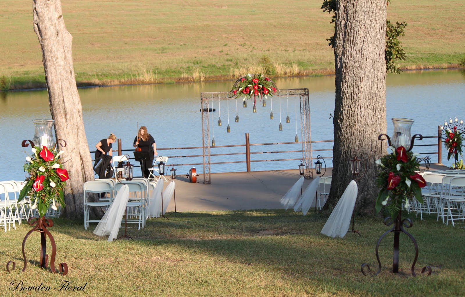 Flying+Feathers+Ranch+Gilmer Flying Feathers Ranch Gilmer http://bowdenfloral.blogspot.com/2010/08 ...