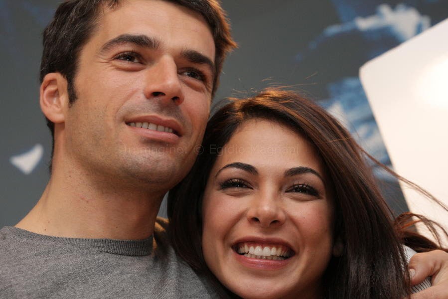 Puglialive Bari Oggi Sposi Intervista A Luca Argentero E Moran Atias