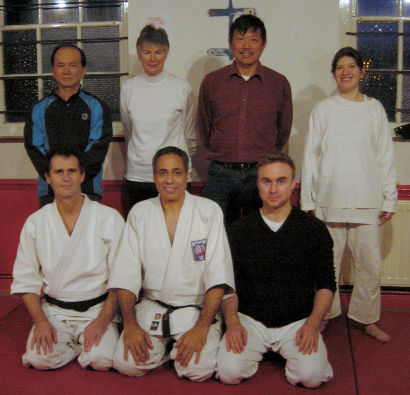 [aikido-exercises-course09dec2007-00066b[1].jpg]