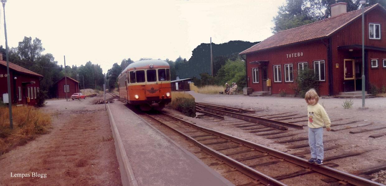 mind the gap se upp fr drarna sweden 2007 - YouTube