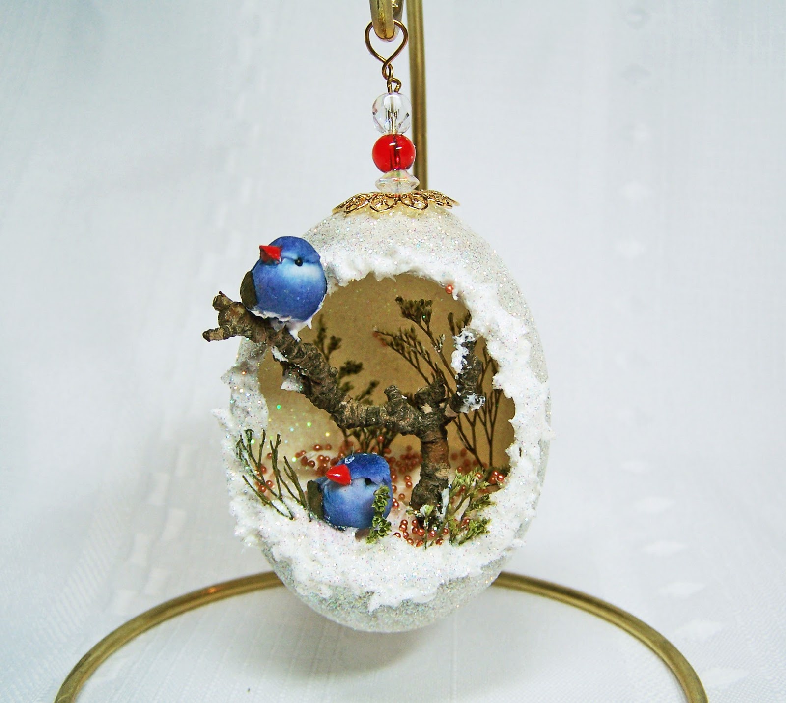 http://4.bp.blogspot.com/_8zWvv4PJbL8/TJ3O1T-VudI/AAAAAAAAAyI/Vm8anqMZ6qg/s1600/blue+bird+egg.jpg