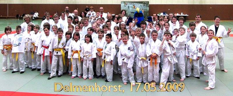 [Ju-Ju_on_Tour_Delmenhorst.jpg]