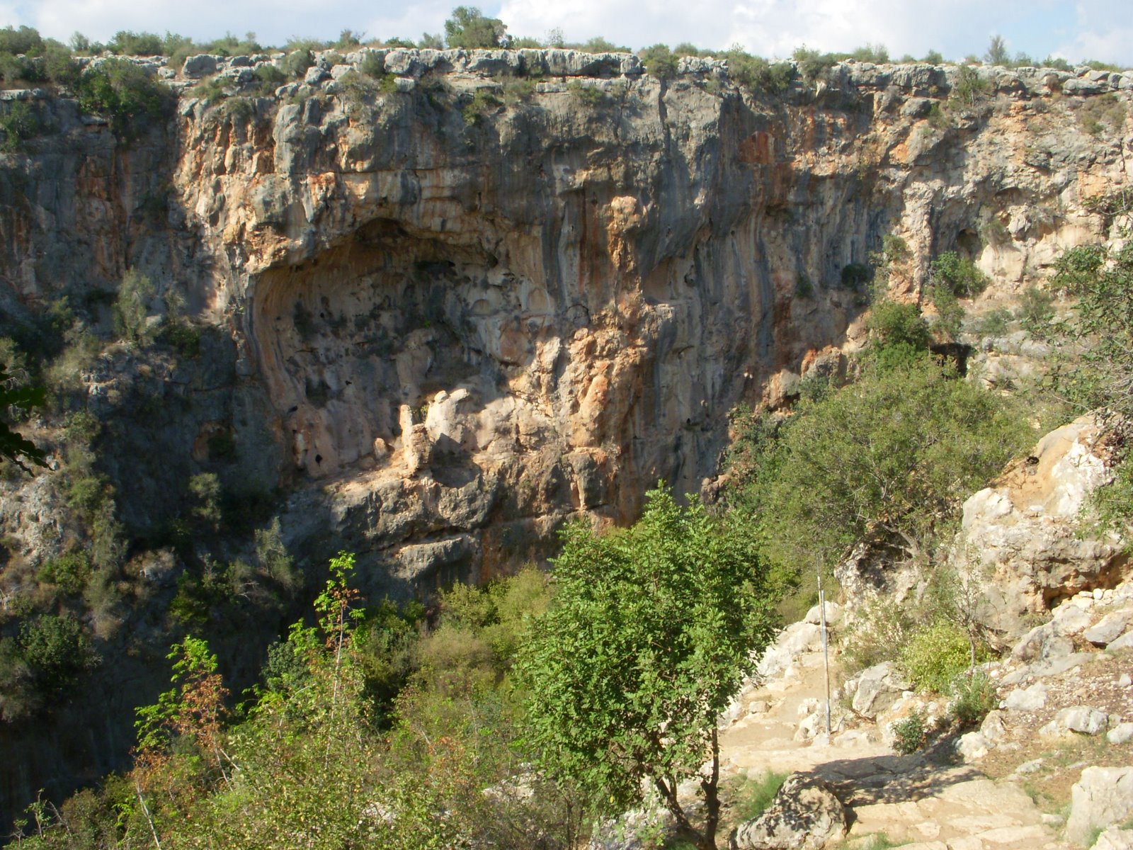 [DSCN5827.JPG]