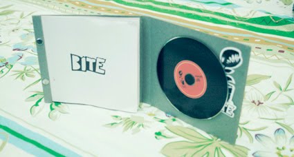 Packaging CD musisi indie label Indonesia. Packaging CD musisi indie label Indonesia.