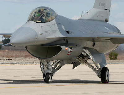 f-16 Apache