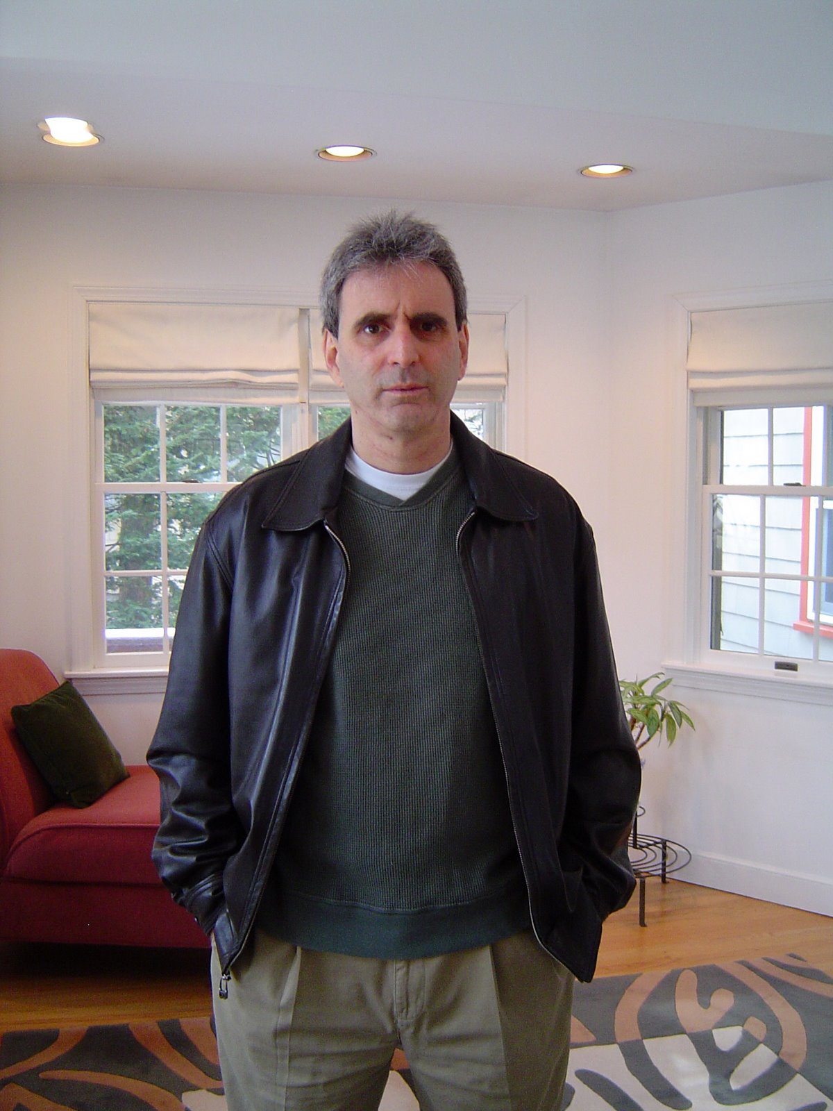 [DaveZeltserman-homephoto.JPG]