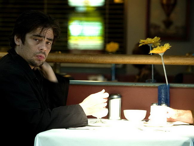 [Benicio_Del+_Toro_01.jpg]