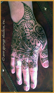 henna tattoo pattern for back of hand