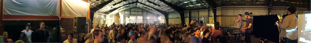 [479139205_805b09d0a3_b.jpg]