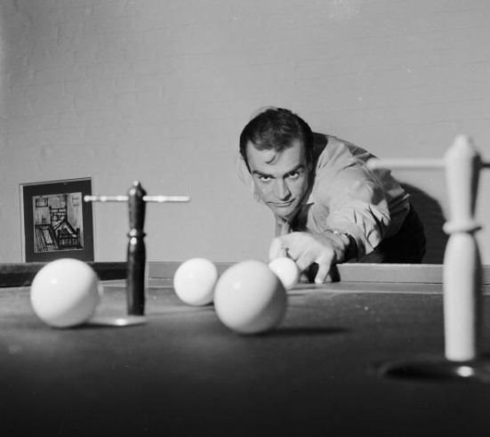 [SEAN+BILLIARDS.bmp]