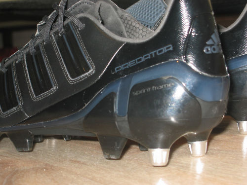 Adidas Predator Kinetic? Posted by Footy Fanatic at 12:00 AM