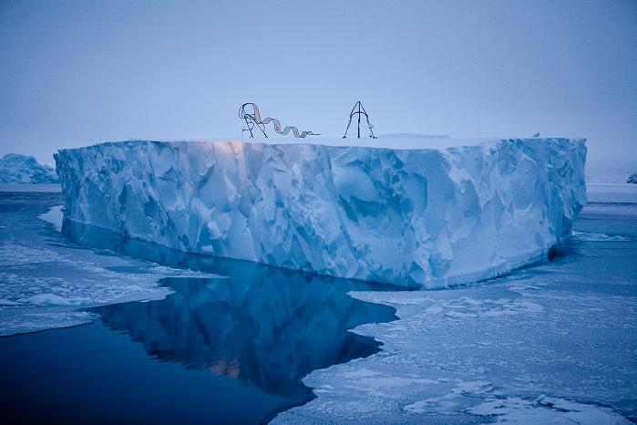 http://4.bp.blogspot.com/_9AzmXYHX3Ss/S-KE-RxyTMI/AAAAAAAAADk/QMhjsleU0lA/s1600/ijsberg+klein.jpg
