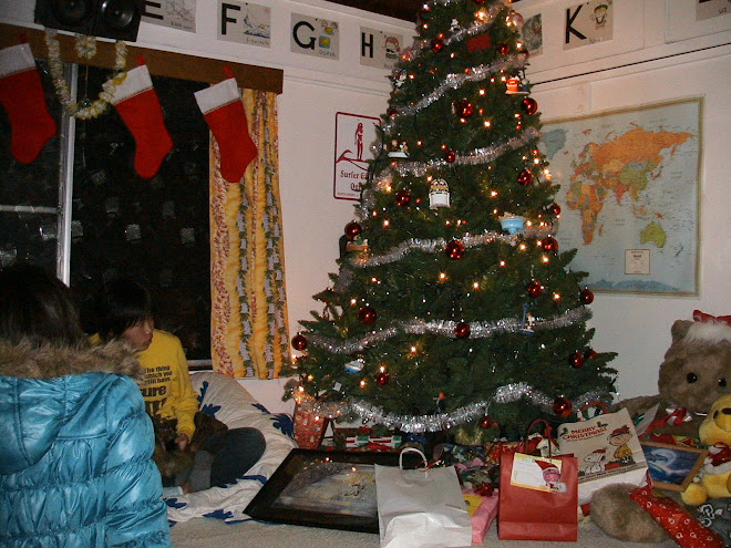 2007  Christmas (The Tree)