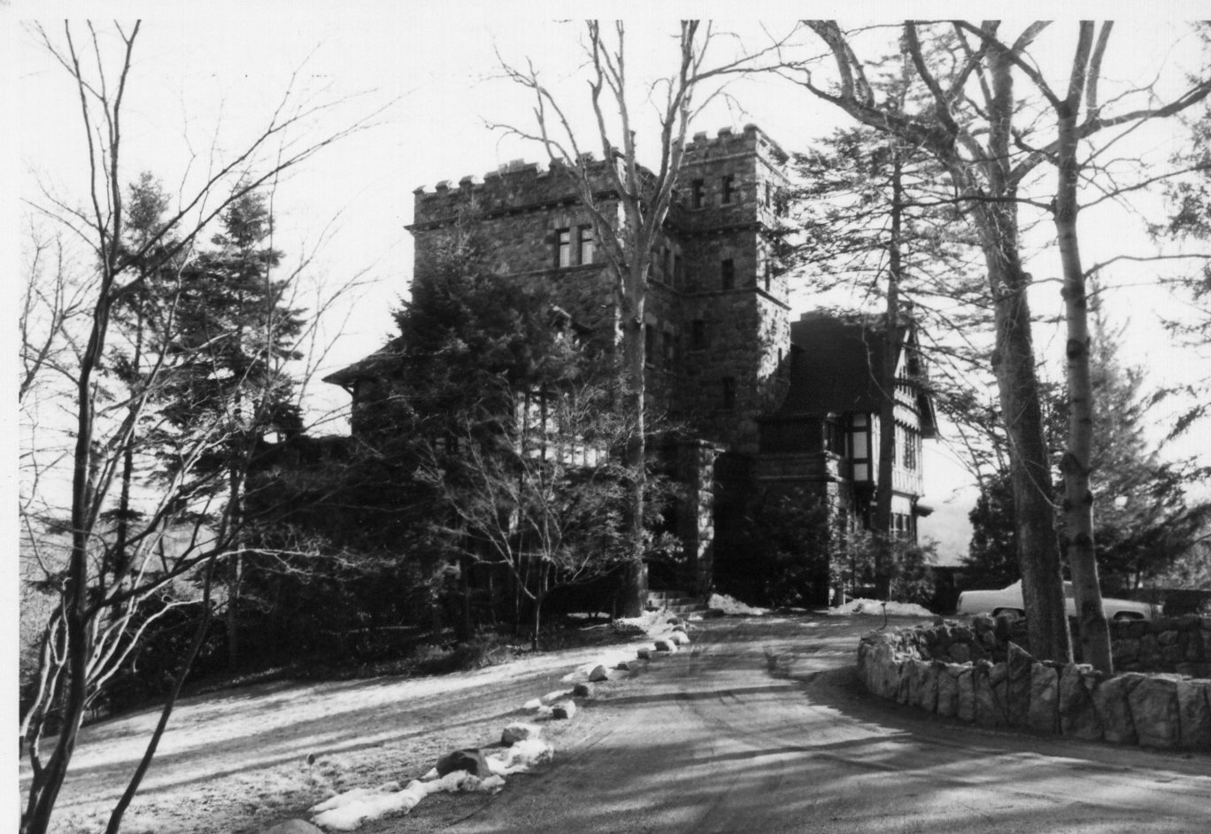 BIG OLD HOUSES Paxhurst, Tuxedo Park, NY