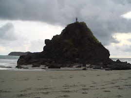 Alicia at the top of an Island