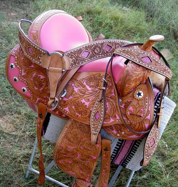 Tacky Tack of the Day Different Color Same Tacky
