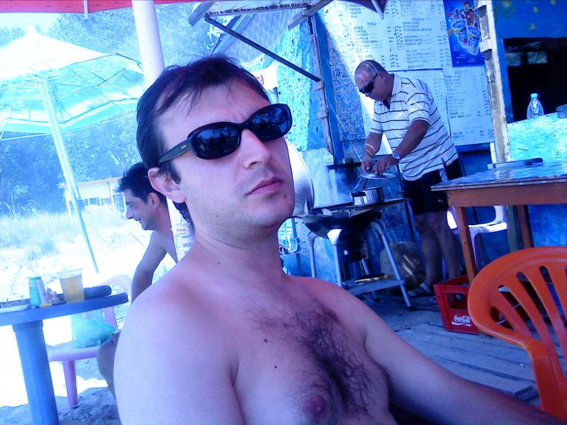 [image-upload-159-752427.jpg]