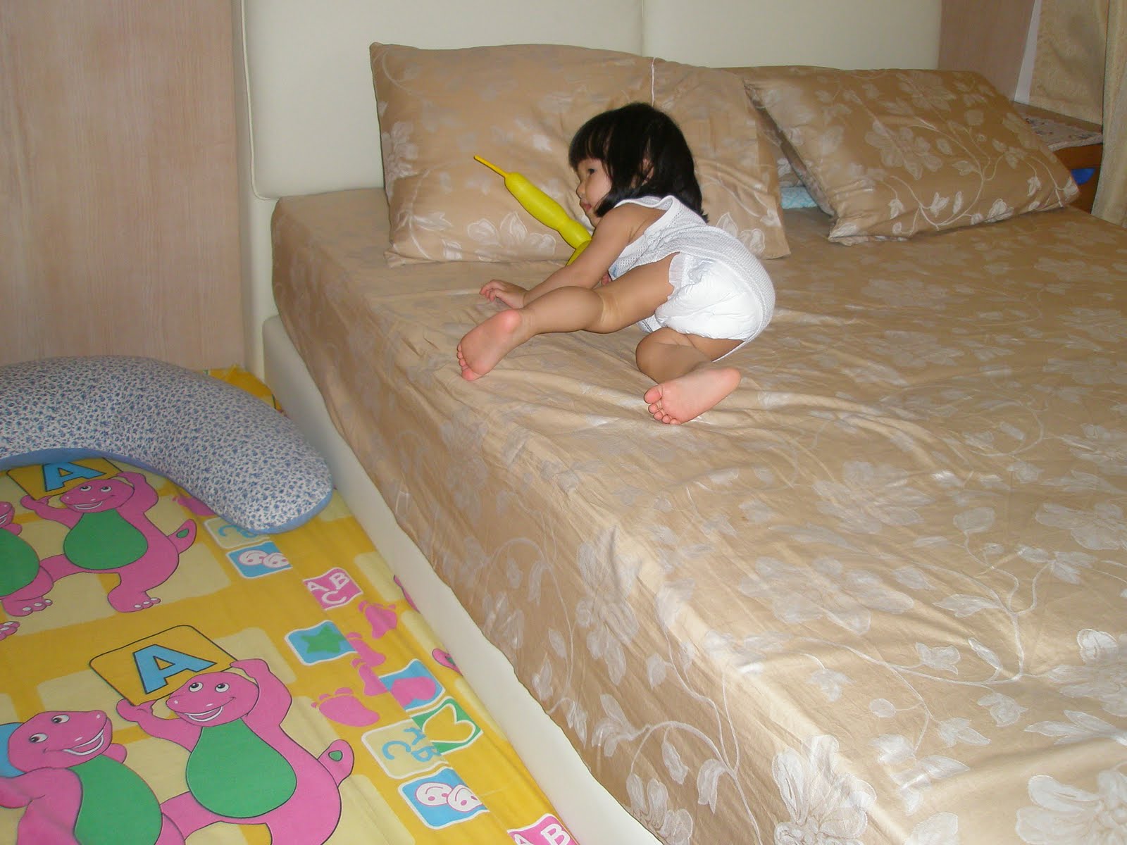 [Samseng+BBC,+Aly's+tooth+047.jpg]