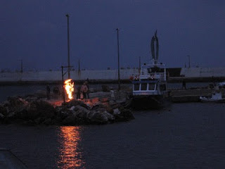 The Odyssey: Judas effigy on fire in Kirikos on Ikaría The Odyssey: Judas effigy on fire in Kirikos on Ikaría