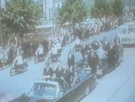 agents on car, Berlin, June 1963