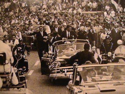 agents, including Blaine, on car, Italy, 7/2/63